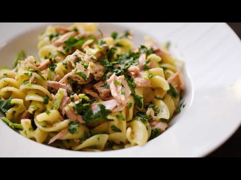 Pasta con Tonno, Limone e Capperi | Le Ricette di Molto Italiano