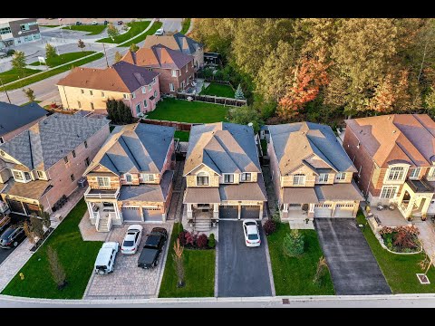 85 Cappella Drive, Woodbridge Home for Sale - Real Estate Properties for Sale