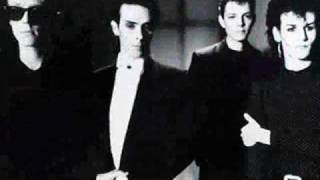 Bauhaus - Swing the Heartache.wmv