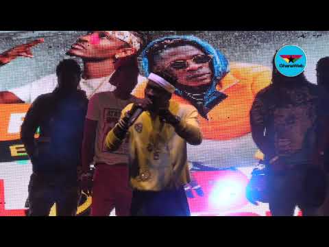 Shatta Wale, Tinny perform together at Loud in Bukom