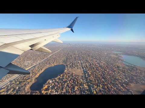 Minneapolis, Minnesota - Takeoff from Minneapolis-Saint Paul International Airport (2022)