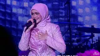 Download lagu Siti Nurhaliza - Tak Mungkin Berpaling, Bourgenvilla, Tiara, Hakikat (Konsert Cinta di Awan 10.8.24) mp3