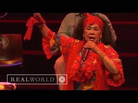 Totó la Momposina - Adios Fulana (live at Quai Branly)