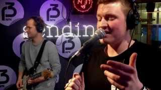 The band called Oh - Hello (Adele Cover/Rework Live @ NRK P3)