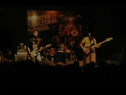 Macaco Bong - Vamodahmaisuma (ao vivo Festival Dosol 2008)