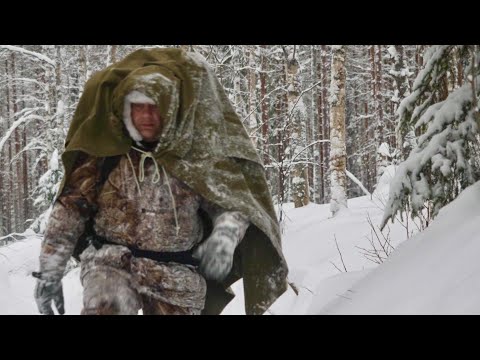 Campeggio di sopravvivenza invernale estrema | Rifugio Bushcraft - Poncho Lavvu