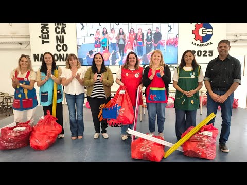 ENTREGARON KITS PARA EDUCACION FISICA EN LA CARLOTA 22 10 25