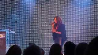 Alexandra Burke- I have Nothing (Whitney Huston Cover- Live at Animal Hero Awards)