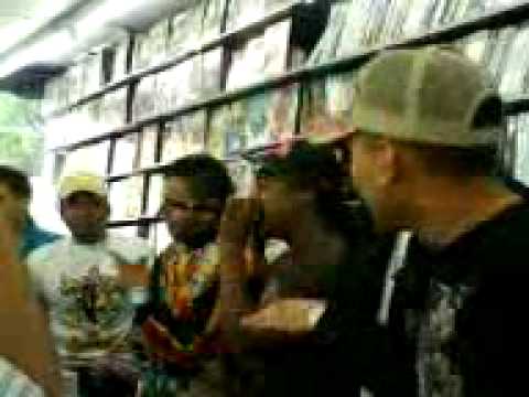 Sik n Twisted Signing