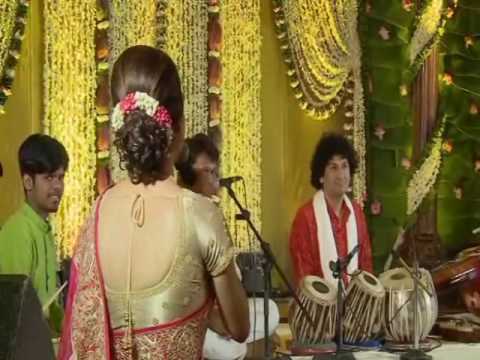 Naviin Gandharv Anuraaj Classical Band at trident