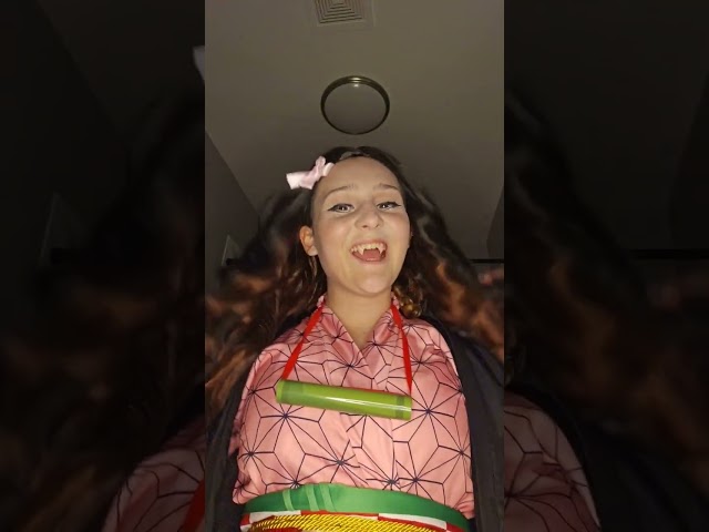 Vídeo relacionado con JIASHA Disfraz de Anime Cosplay, 3 Piezas Koreanpop Cosplay Costume con Chaqueta Pantalones Cortos Camiseta, Disfraz de de Corea para niños, Para Fiesta de Halloween Carnaval Escénica (140)