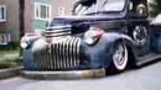 Chevrolet Rat Nest hotrod, lowered as far as it goes.