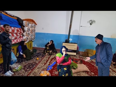 Amir's conflict with his family; Layla tries to keep her son calm.👩‍👦😭