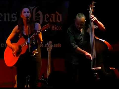 Emily Maguire - 'For Free' (live)