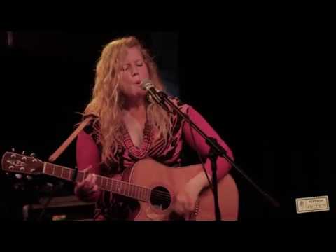 Lindsay Ferguson - Horses