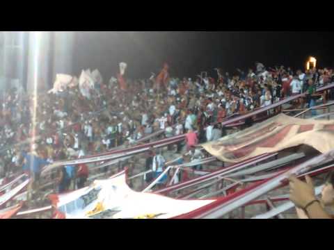 "Entra la Banda de la Quema - Huracán 3 San Lorenzo 1 - Torneo de verano 2016" Barra: La Banda de la Quema • Club: Huracán