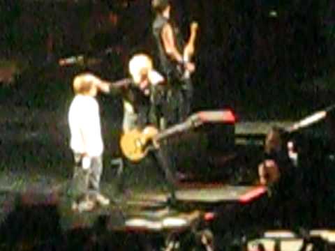 BILLIE JOE 'SAVES' HIS SON JAKOB ON STAGE FOR EAST JESUS NOWHERE. BIRMINGHAM 27.10.09