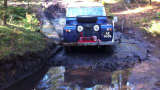 preview picture of video 'Land rover series IIA Furstenau'