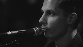 Devin Dawson - &quot;I Can&#39;t Trust Myself&quot; (Live At The Bluebird with Jillian Jacqueline)