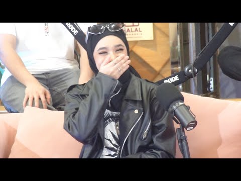 MEET AND GREET NABILA TAQIYYAH & INSOMNIACKS LIVE AT FX SUDIRMAN (FANCAM)