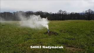 Pyrotechnika_dymovnice_nadymacek