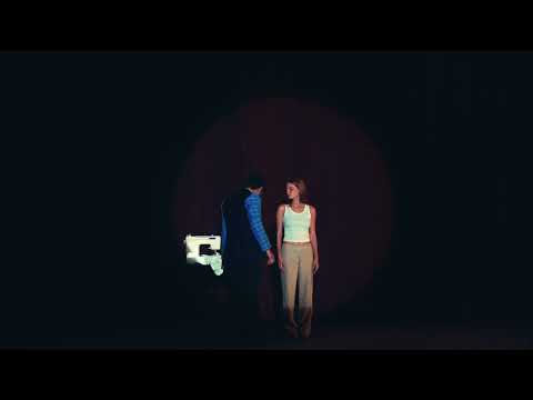 El Riqué - Amor Desastre (Lyric Visualizer)