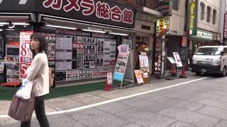 Picking Up Mario Kart 8 Wii U In Shinjuku, Tokyo