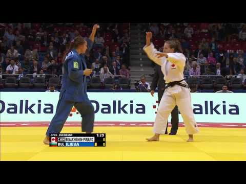 Judo Women wc sen2014 w 0057 0035  CAN vs  BUL groundwork