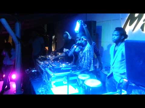 Gaia Beat performance em miami beach feat Agre-G