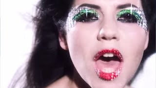 "Marina And The Diamonds" - I Am Not A Robot