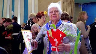 Московские профсоюзы провели патриотическую акцию «Цветы — ветеранам»