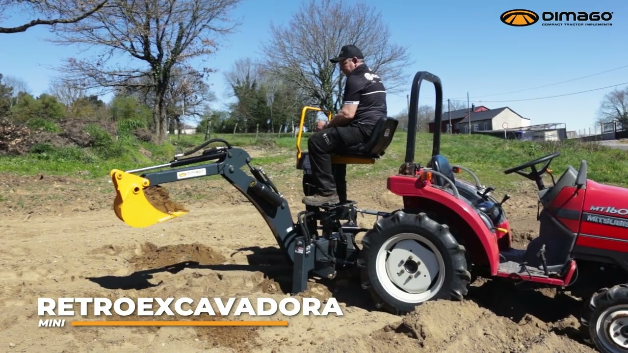 mini-pelle pour mini-tracteur Dimago
