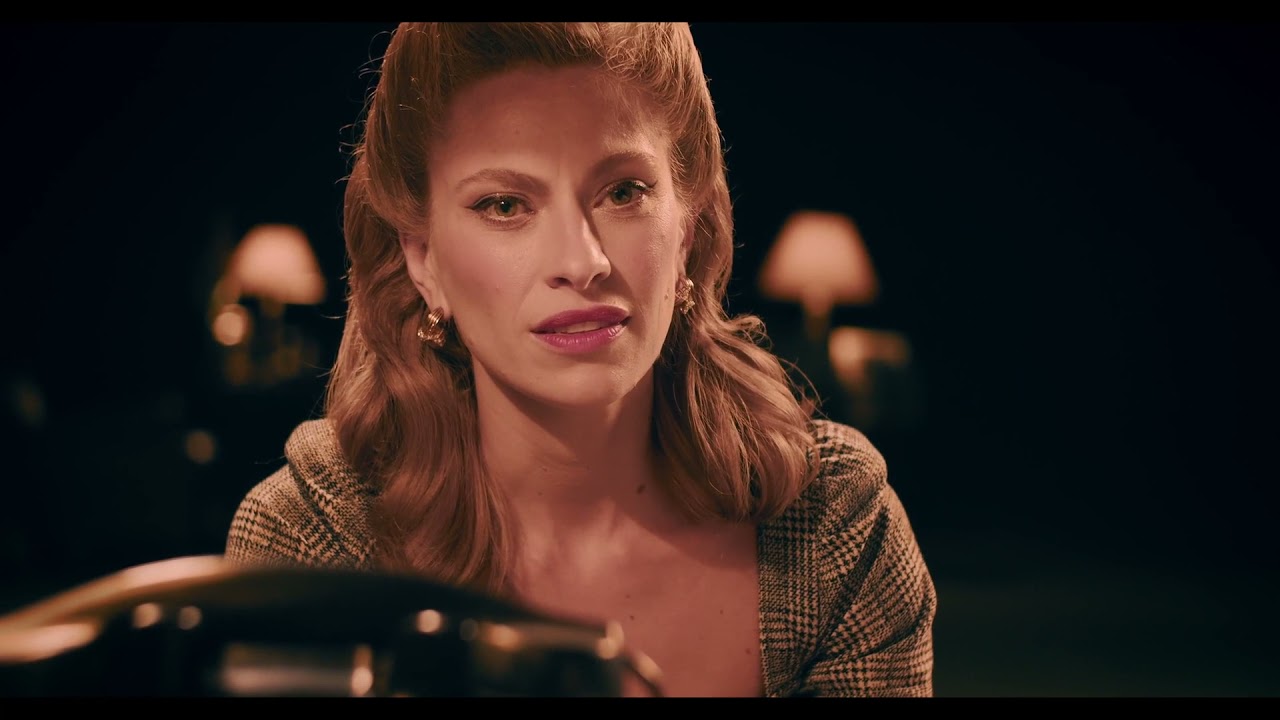 Tônia, a Diva no Espelho