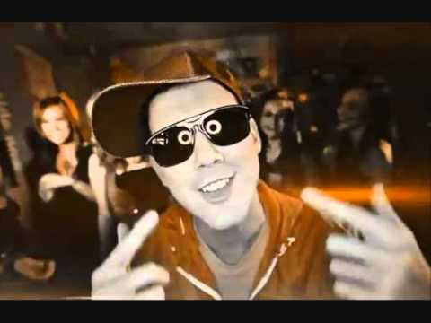 Indokolatlan Pingvin feat. Fluor- Akarodapingvint