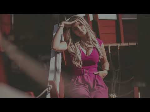 Kristel Novek - Suveööd üksi (Lana Del Rey - Summertime Sadness - Akustiline Cover)