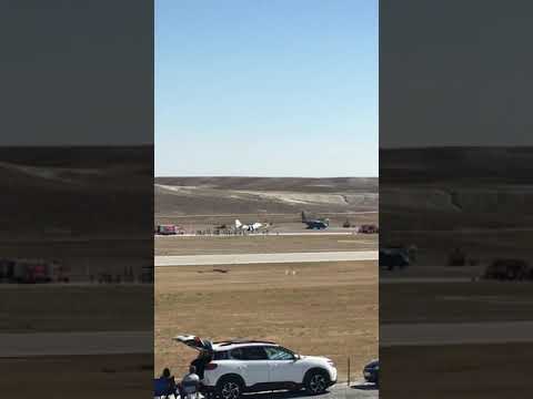P-51 Mustang Low Passes (no music - just engine roar & muzzle whistle)