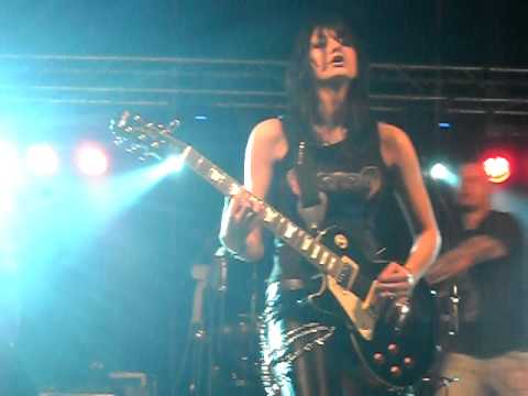 Aleš Brichta princess 28.12.2011 Praha Barča