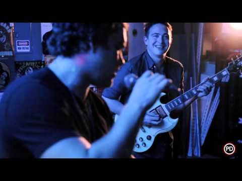 Niteppl - Summer Eyes (Live on PressureDrop.tv)