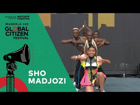 Sho Madjozi Performs “Huku” | Global Citizen Festival: Mandela 100