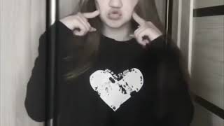 Download lagu Cewek menangis depresi mp3