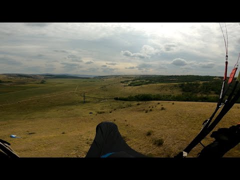 Paragliding - Codaesti: Pre-Frontal Skies