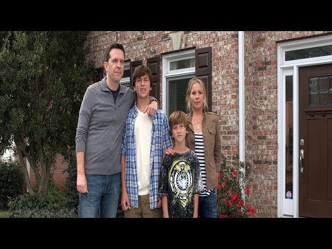 Vacation – Wir sind die Griswolds - Der Tartan Prancer * Christina Applegate * Ed Helms *