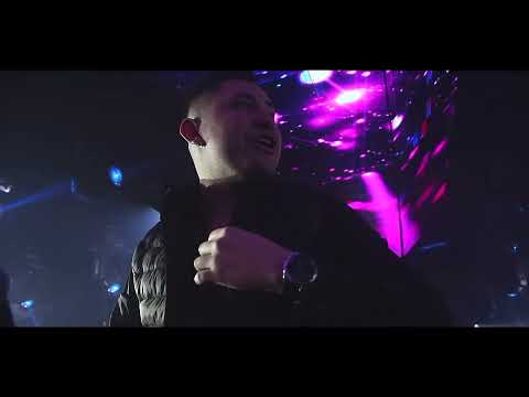 BANDA LA REYNA DE MONTERREY-SI TU AMOR NO VUELVE FT. LOS 5 MUÑECOS (EN VIVO DESDE EL 11 ANIVERSARIO)