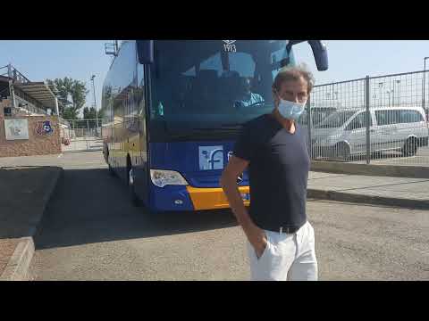 Under 15 Femminile in partenza per il ritiro di Pian delle Moglie (Compiano). Il Pullman Crociato