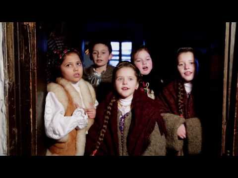 Mihaela Iacob - Colindă de prunci s-aude HD