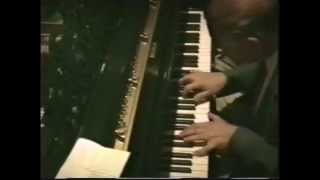 Dave McKenna: "Lazy" medley