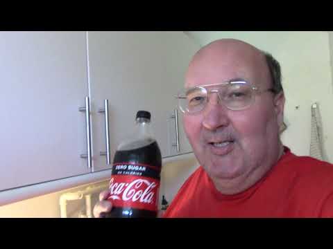 MongoTV_2552 - Set To Video Med Gex i LA og Drikker Coca Cola