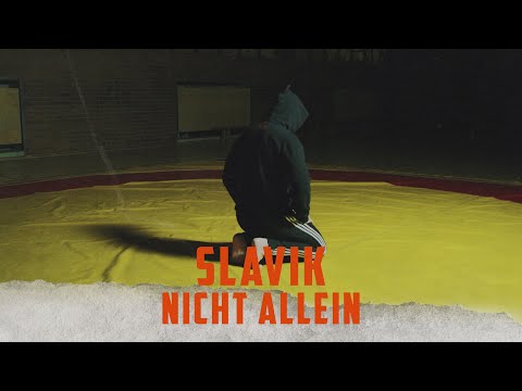 Slavik - NICHT ALLEIN prod. by Lucry (Official Video) 8K