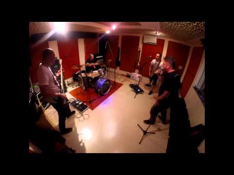 download lagu mp3 mp4 Dead And Bloated Cover, download lagu Dead And Bloated Cover gratis, unduh video klip Dead And Bloated Cover