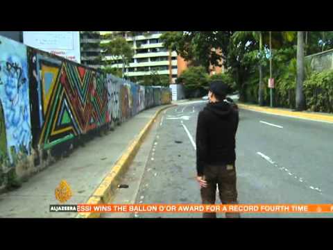 Рисуват Чавес из цял Каракас